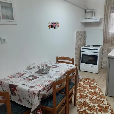 Kosta's 2 * סלוניקי