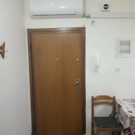 Kosta's 2 Apartment