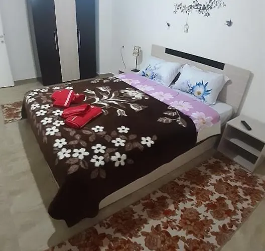Kosta's 2 سالونيك