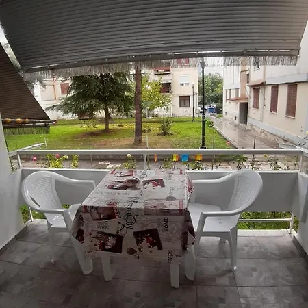 Kosta's 2 * Thessaloníki